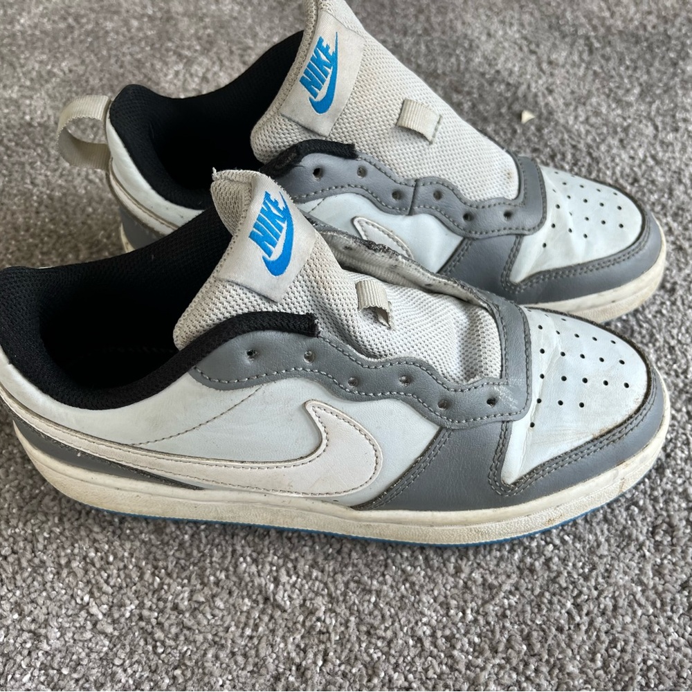 Nike Blue Sneakers with Concentric Circle Soles